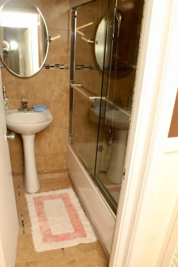 Private 2 Bedroom Beachfront Penthouse Condo Ocho Rios, Jamaica 0*,  جامايكا